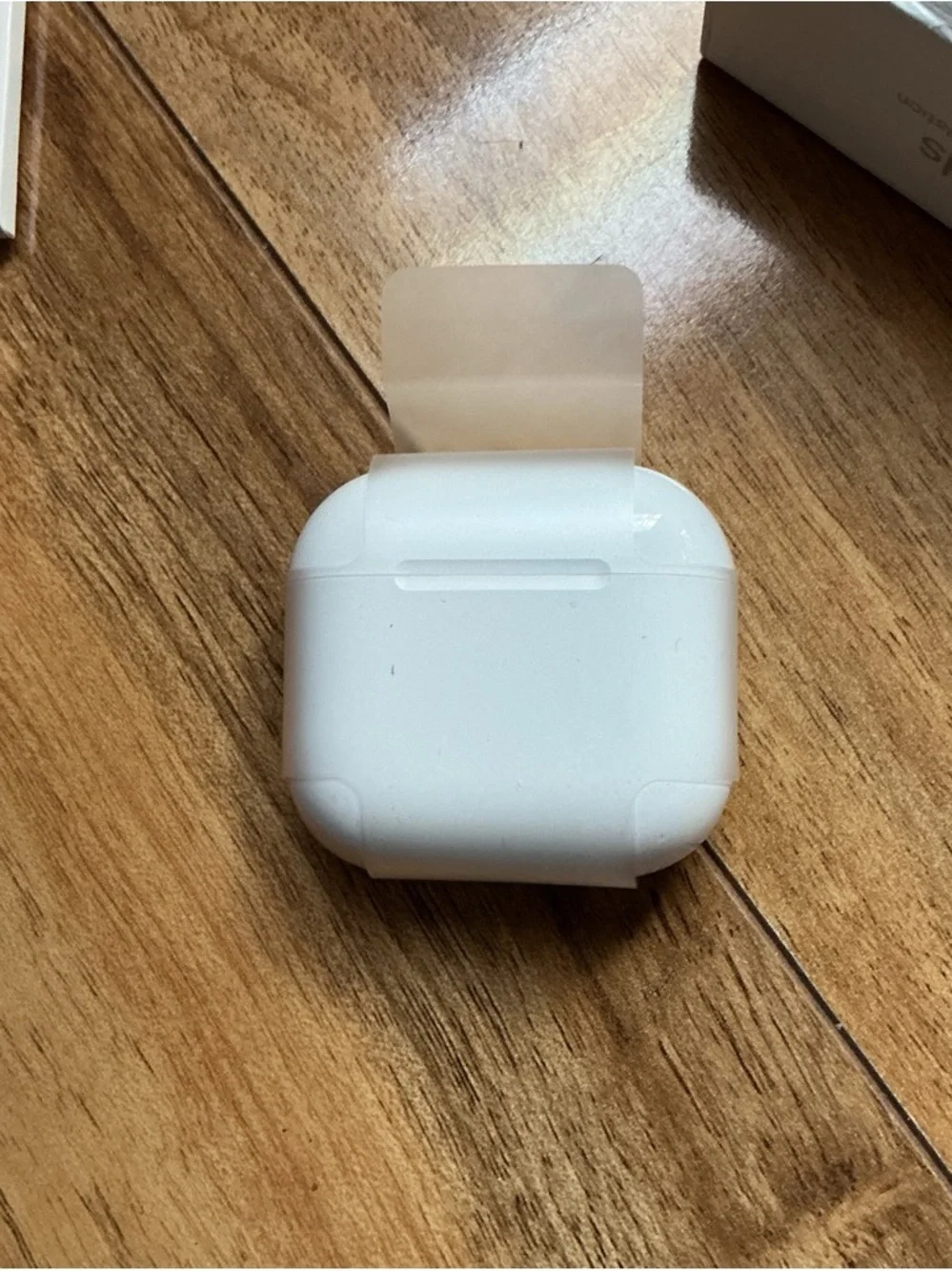 Apple White AirPods gen 4  (Wireless Earbuds)